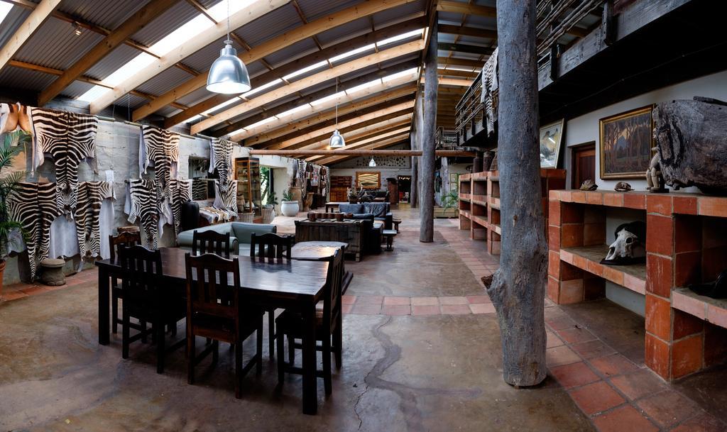 Plettenberg Bay Game Reserve: The Baroness Safari Lodge 外观 照片