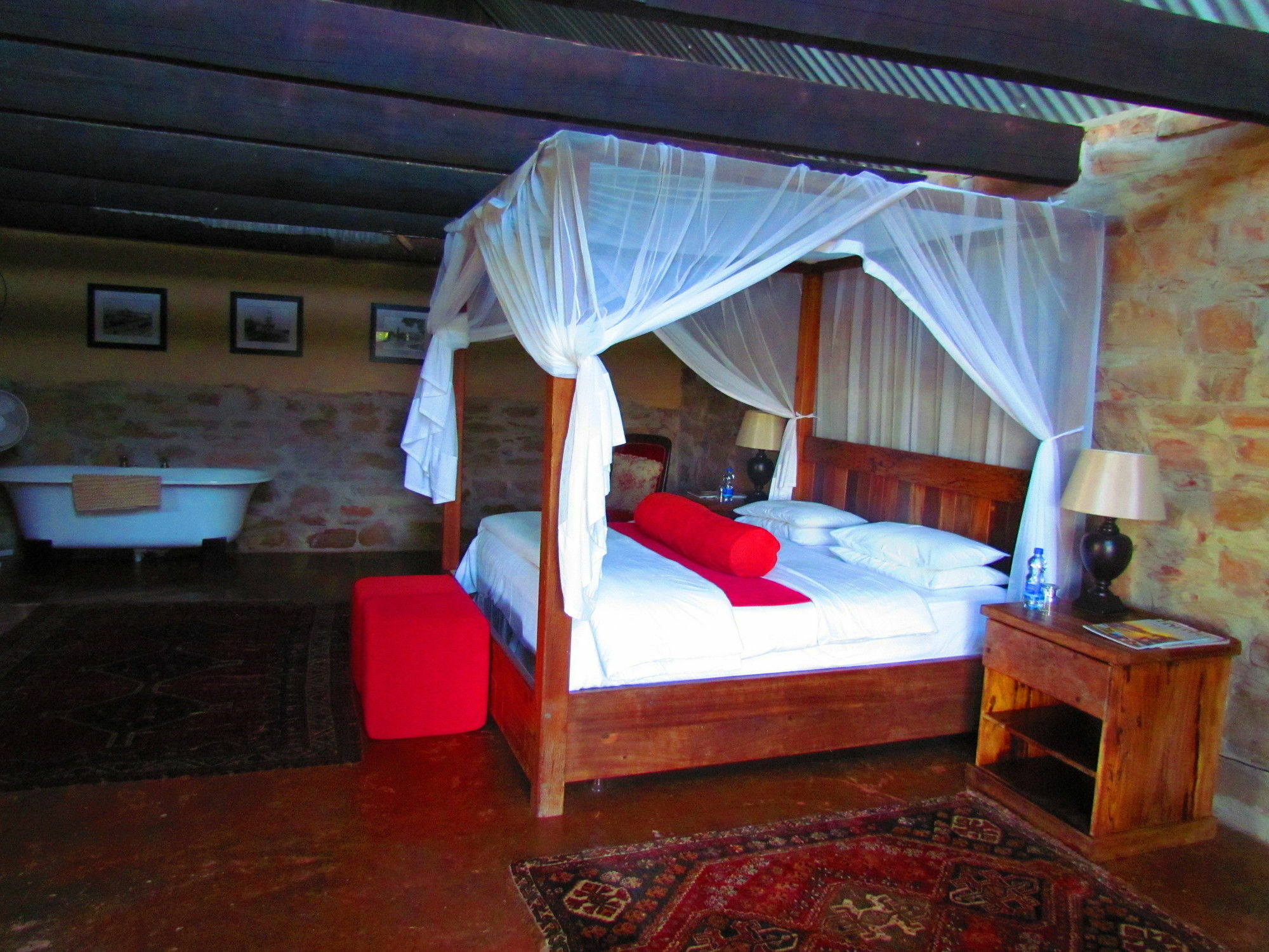 Plettenberg Bay Game Reserve: The Baroness Safari Lodge 外观 照片